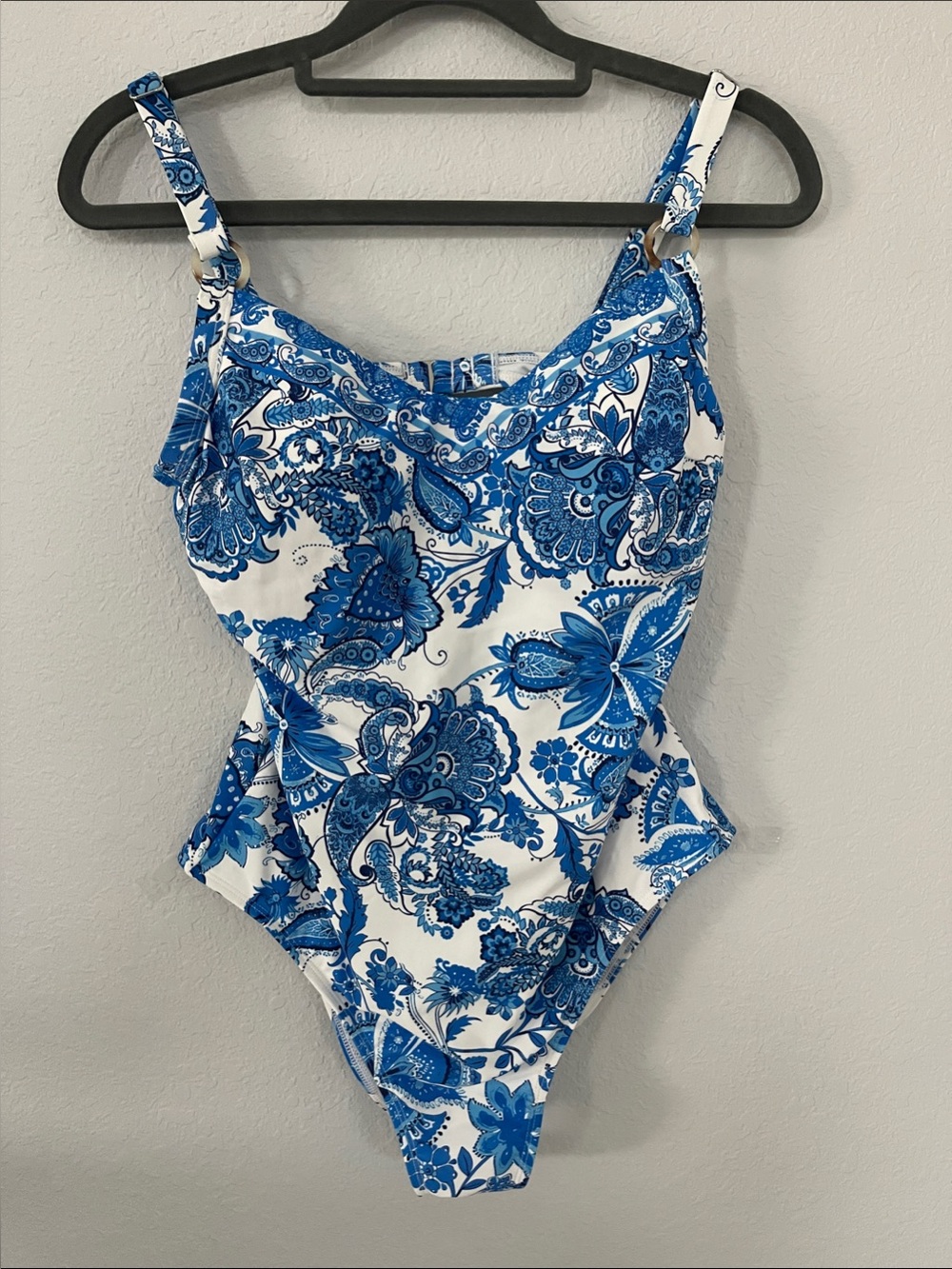Cupshe Blue & White Paisley One-Piece Swimsuit